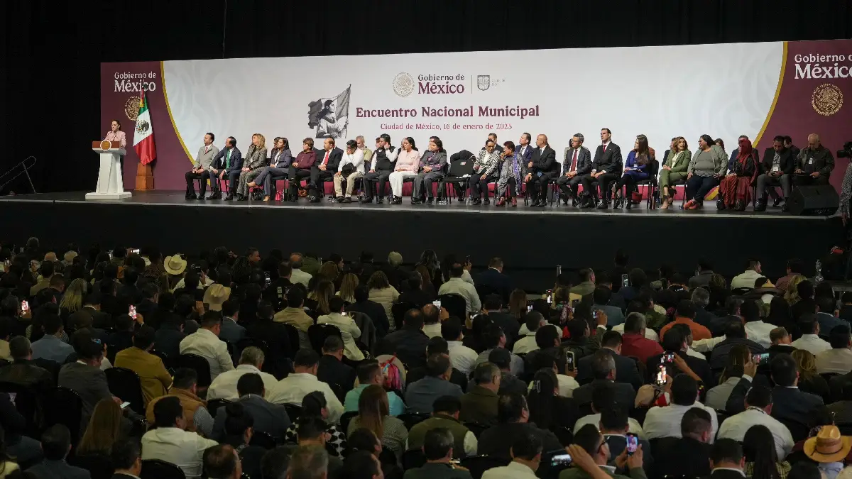 Asistió Pepe Chedraui al Primer Encuentro Nacional Municipal con Claudia Sheinbaum
