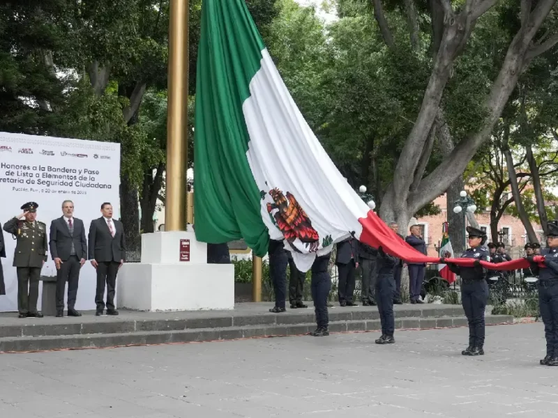 Encabezan Armenta y Chedraui pase de lista a fuerzas municipales en el Zócalo de Puebla