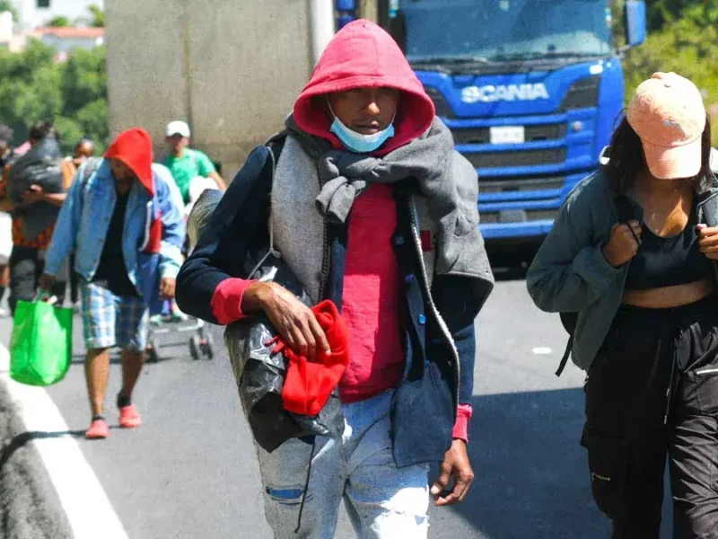 Gobierno de Puebla pagará renta a migrantes deportados por un año 