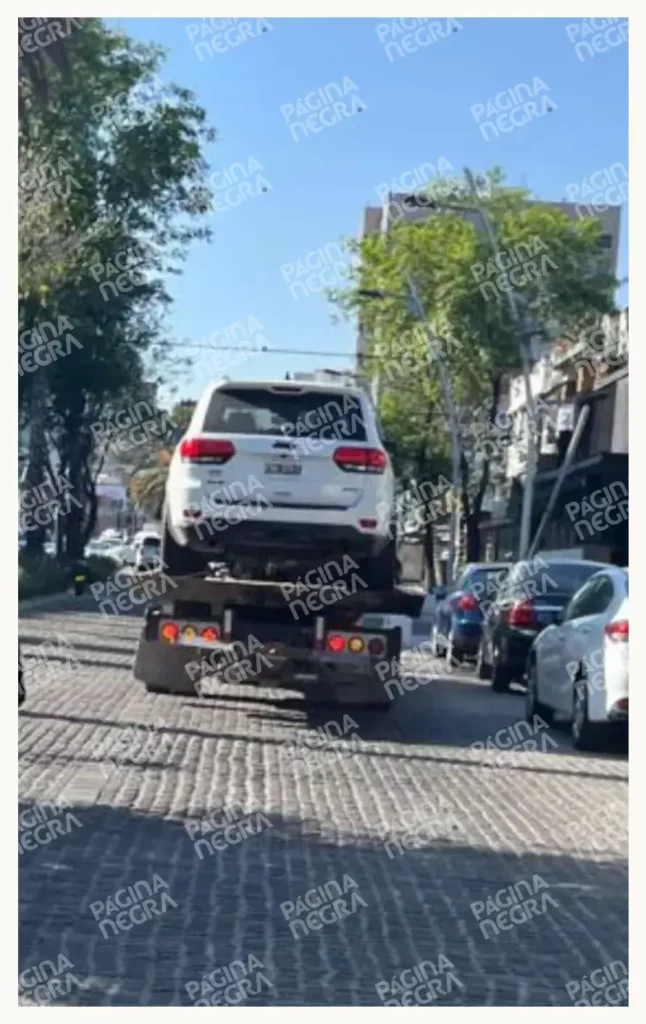 Detienen a expolicías municipales de Puebla con ametralladora sin permiso en Avenida Juárez