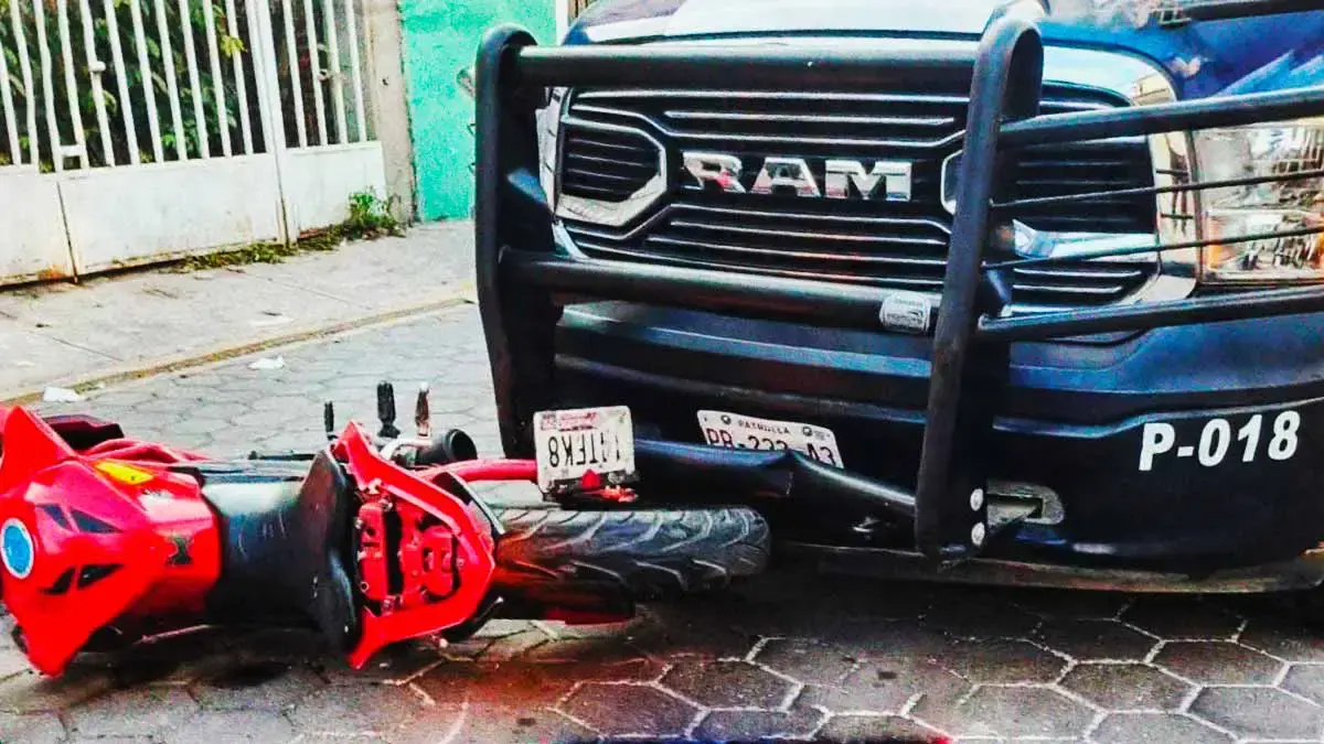 Tras persecución, policías detienen a motociclista armado en San Pedro Cholula