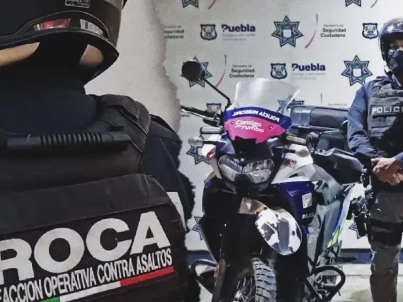 Detienen a tres policías municipales del grupo ROCA en Puebla; motociclista los acusan por robo