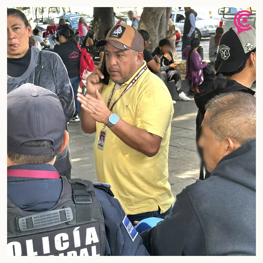 Captan a mujeres extorsionando a “nenis” en Paseo Bravo, Puebla; intentaron agredir a vendedora