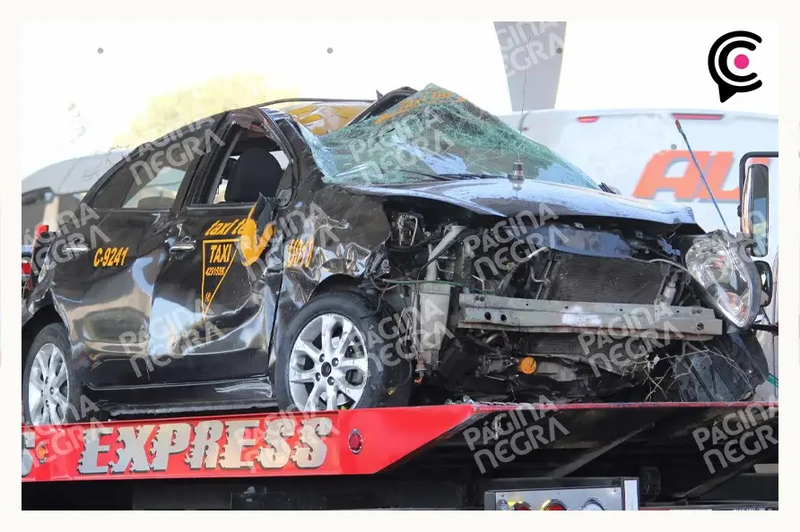 Tras choque múltiple, policía estatal murió prensado en la autopista México-Puebla