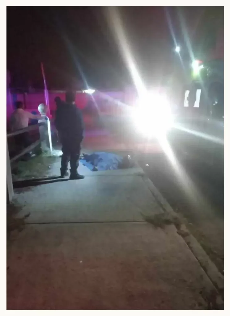 Tras derrapar y golpearse en la cabeza, motociclista murió en San Martín Texmelucan, Puebla