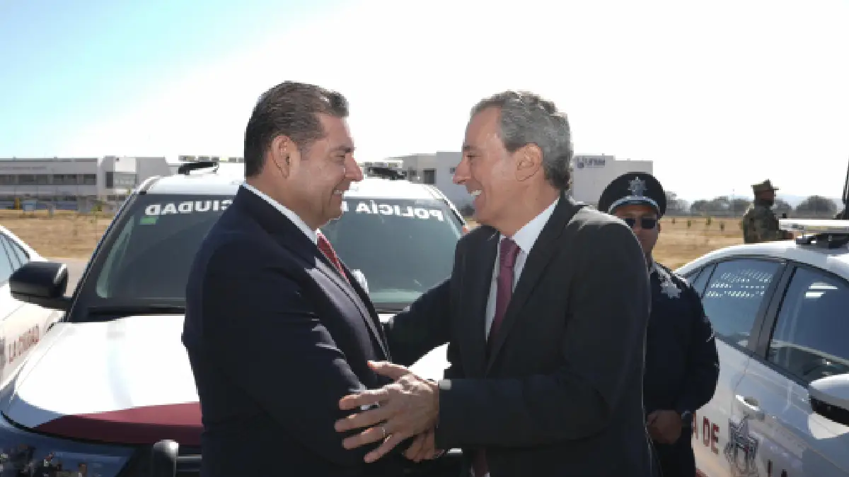 Presentan a Armenta y a Chedraui, patrullas que se integrarán a la SSC del Gobierno de la Ciudad 