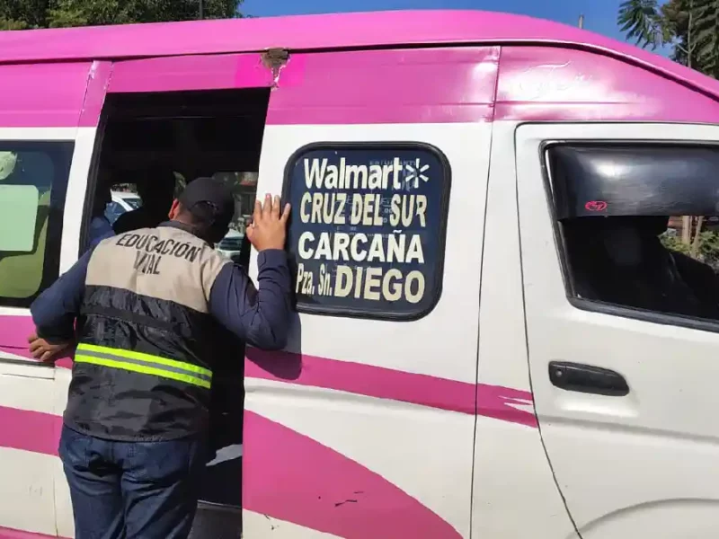 San Pedro Cholula capacita a choferes de transporte público para reducir accidentes