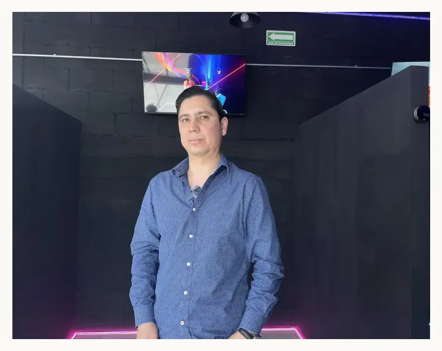 Diviértete con más de 30 juegos en VR Game Room en Puebla