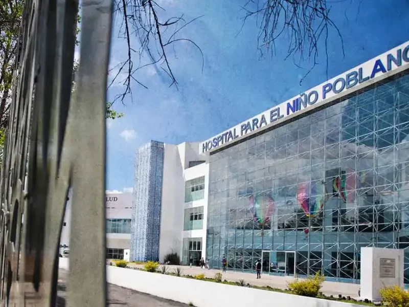 Sindicato de Trabajadores del Hospital para el Niño Poblano solicita reunión a Alejandro Armenta  