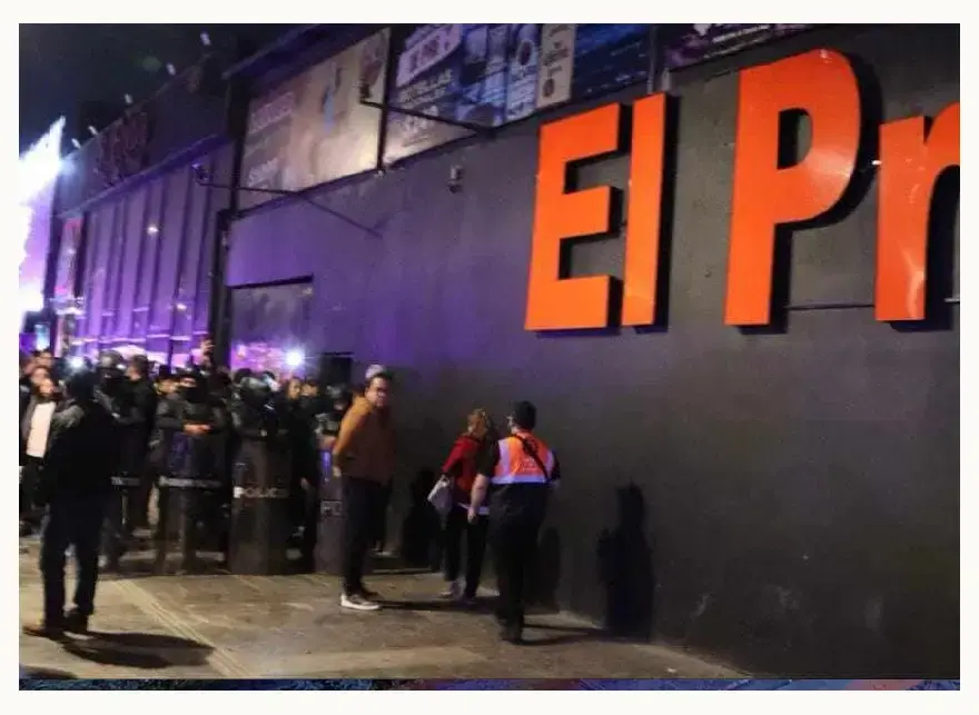 Clausuran "El Pre" y “Costera” durante megaoperativo de bares en Avenida Juárez de Puebla