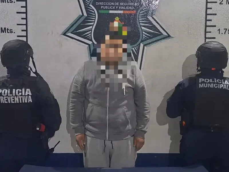 Policías Atlixco detienen a joven por portación ilegal de arma de fuego