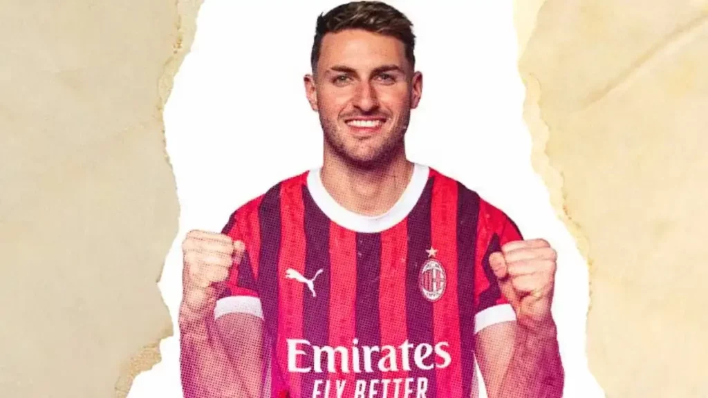 AC Milan presenta a Santiago Giménez como nuevo jugador; firmó contrato hasta 2029  