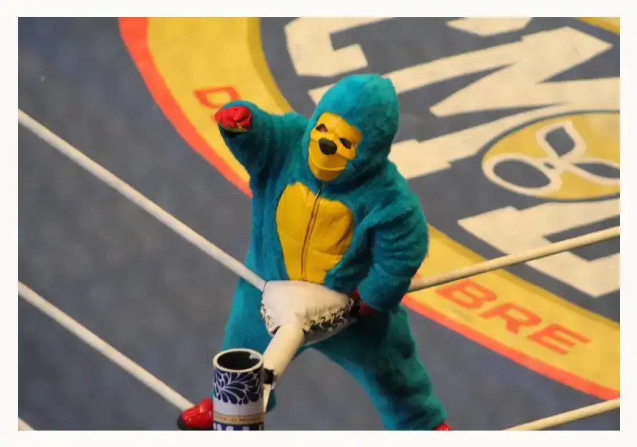 Místico y estrellas del CMLL consiguen triunfo en la Lucha Estelar en la Arena Puebla  