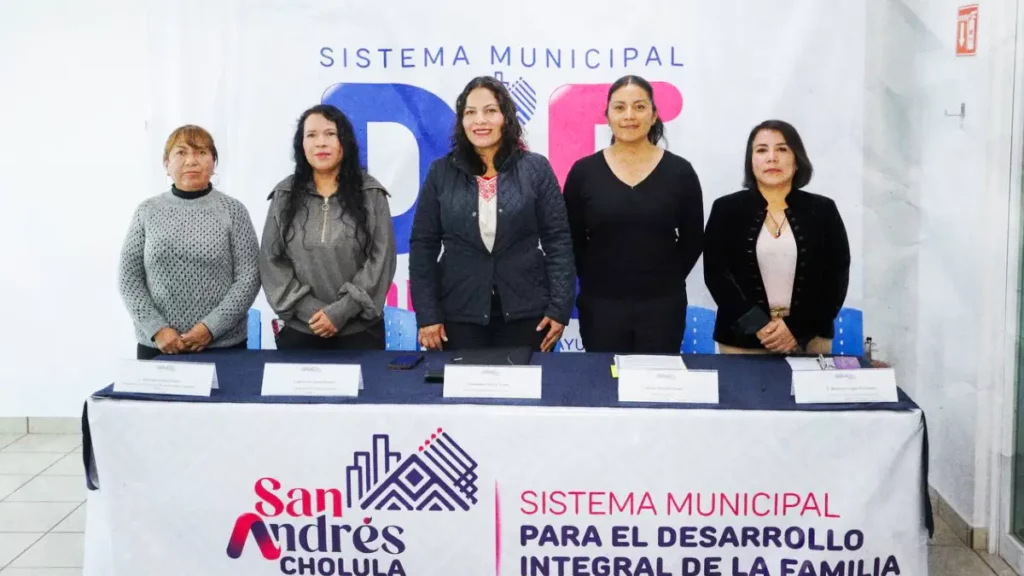 Mejora Lupita Cuautle la atención médica en Casas de Salud