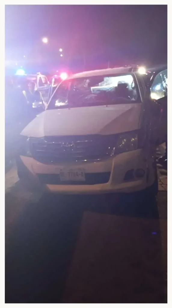 Ejecutan a hombre dentro de su camioneta por aparente intento de asalto en Xonacatepec, Puebla