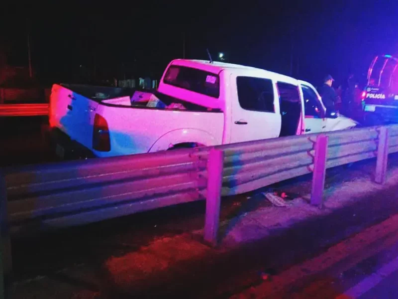 Ejecutan a hombre dentro de su camioneta por aparente intento de asalto en Xonacatepec, Puebla