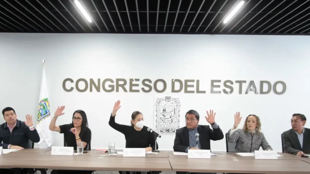 Avalan en Comisión del Congreso extinción del CONCyTEP, INPODE e IPJ