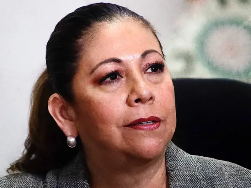 Laura Artemisa García respalda iniciativa para que IEE organice elecciones en juntas auxiliares de Puebla