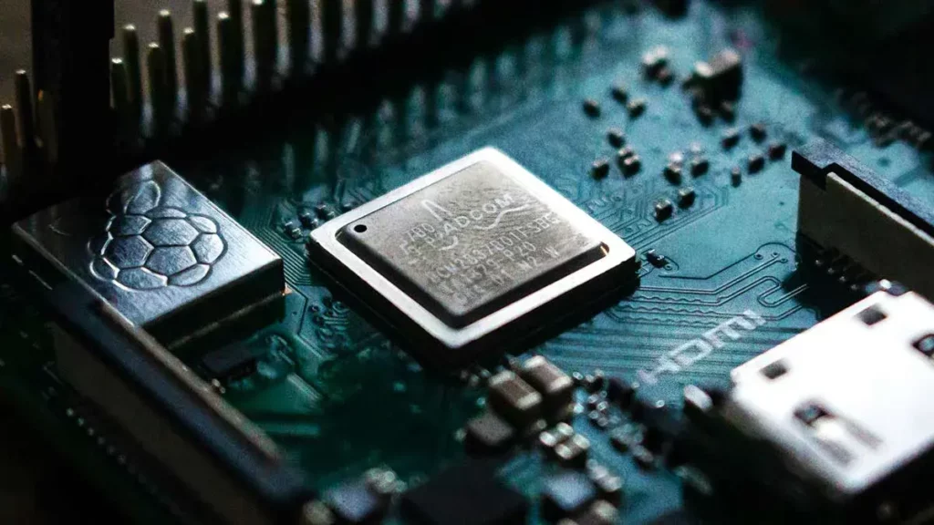 Primera etapa del Centro de Diseño de Semiconductores Kutsari se hará en Puebla 