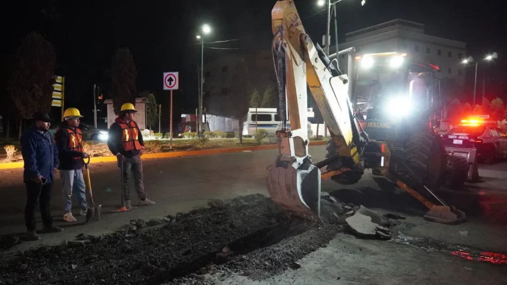 Inicia programa "bacheo nocturno" en Texmelucan