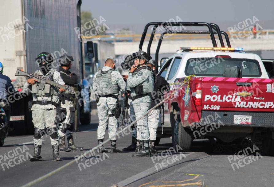 Feminicidio 4: Peregrinos encontraron una mujer embolsada sobre la autopista Puebla-Orizaba