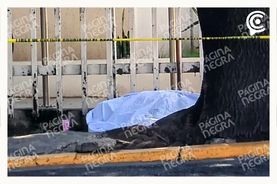 Adulto mayor murió por infarto afuera del hospital IMSS San José, Puebla