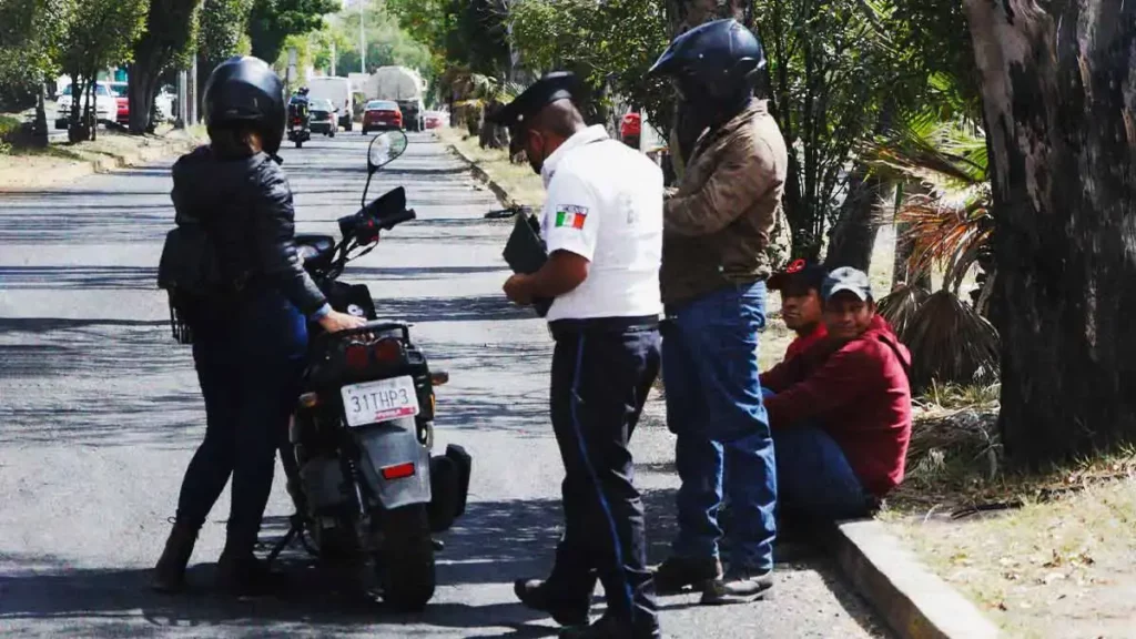 Secretaría de Movilidad de Puebla confiscó 21 motocicletas que operaban de forma ilegal como Uber Moto.
