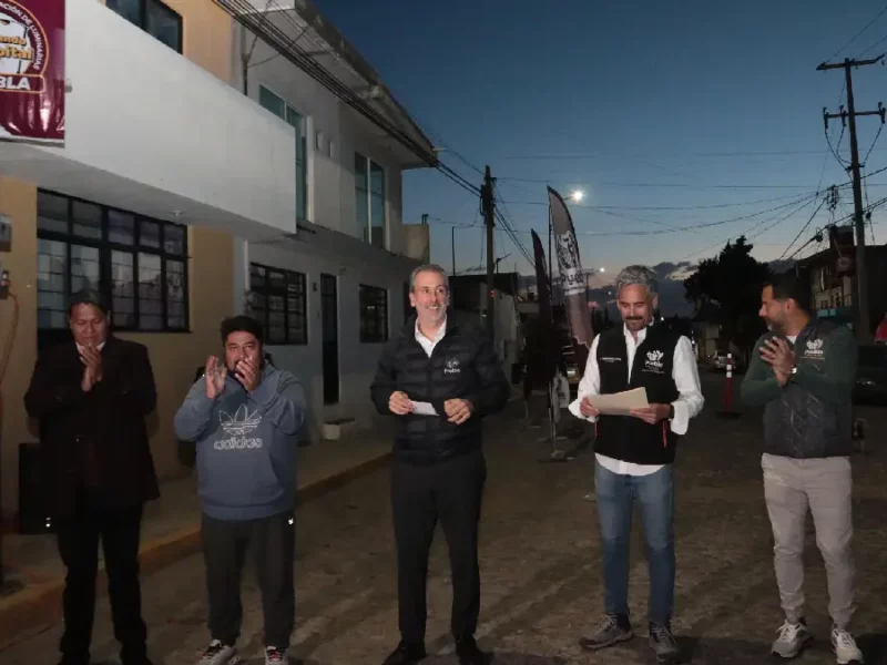 Aplicó Gobierno de la Ciudad un intenso plan de iluminación los primeros 100 días