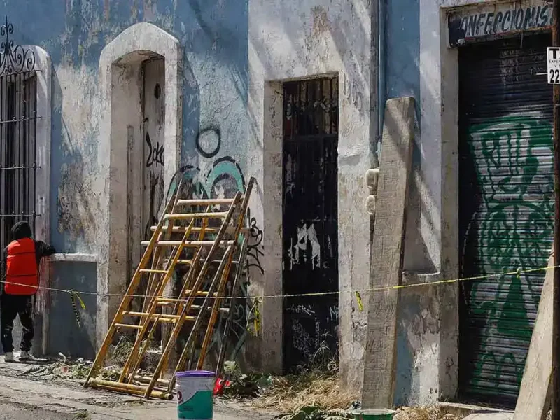 Retirarán estructuras que afectan la movilidad e imagen urbana del Centro Histórico de Puebla