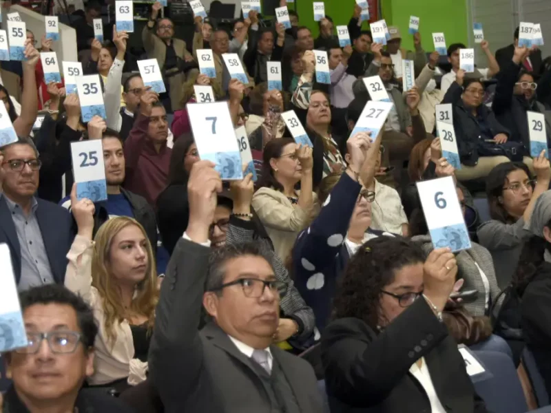 Presentan informes la Abogada General, el Defensor de los Derechos Universitarios, el Tesorero y el Contralor