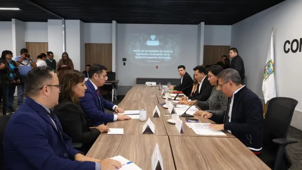 Presentan Informe Anual de Unidad Técnica de la Comisión de Control, Vigilancia y Evaluación de la ASE