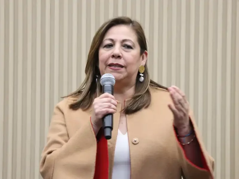 Reconocen en Congreso a exdelegados de la Secretaría de Gobernación