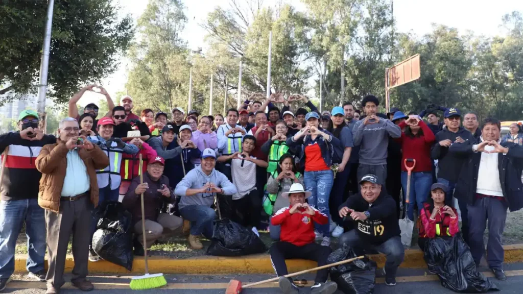 SEDIF, Cuautlancingo y Romero Vargas, realizan faena comunitaria
