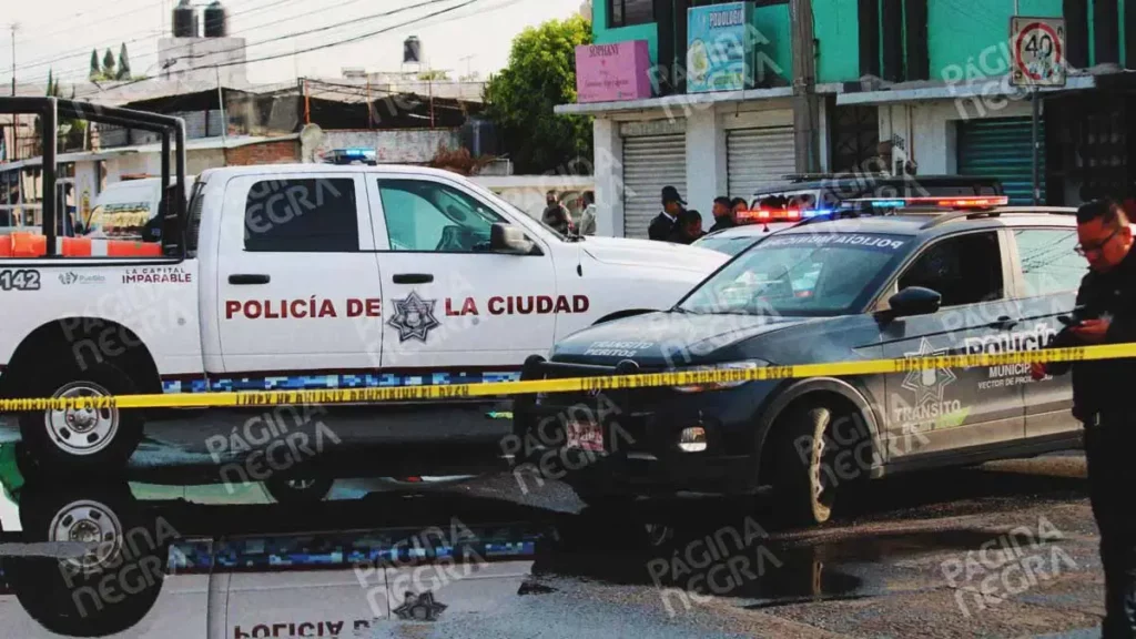 Motociclista murió tras chocar contra un automóvil en Lomas del Sur, Puebla