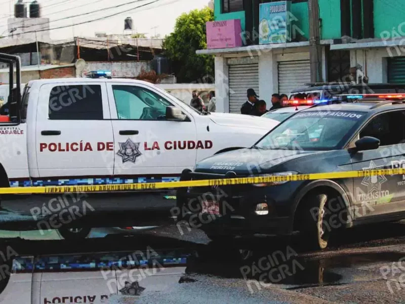 Motociclista murió tras chocar contra un automóvil en Lomas del Sur, Puebla