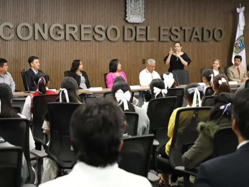 Congreso del Estado sede de la Olimpiada Femenil Indígena Juvenil de Matemáticas y Sostenibilidad