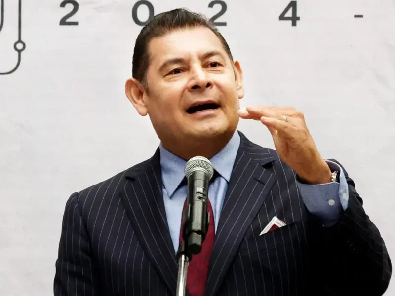 Alejandro Armenta buscará devolver facultades a los registros civiles de Puebla