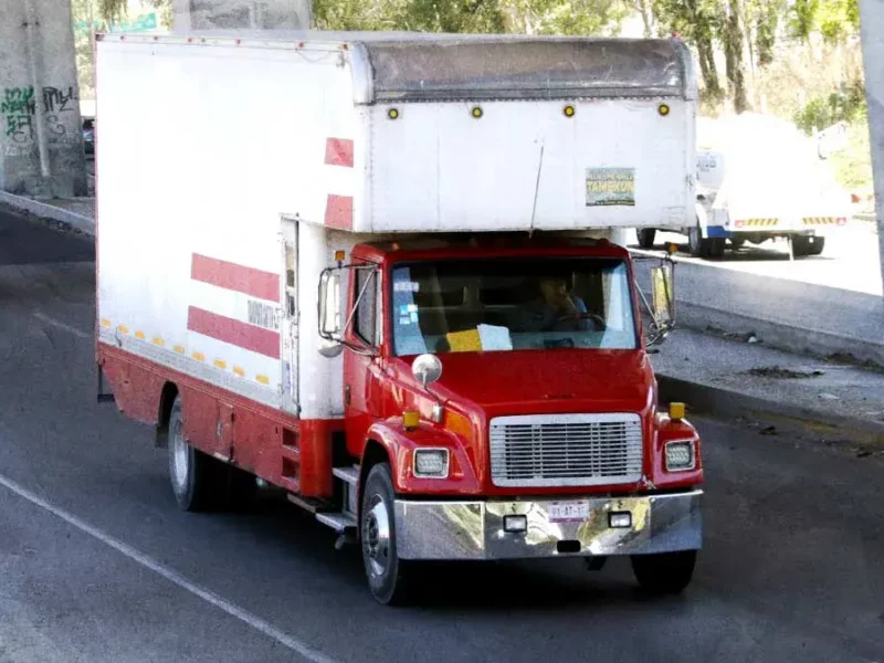 Alejandro Armenta analiza estrategia contra robo al transporte de carga, con CCE y Coparmex Puebla