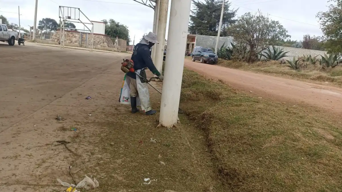 Faenas de la mano de la gente llegan a Las Lajas; se mejoraron espacios públicos