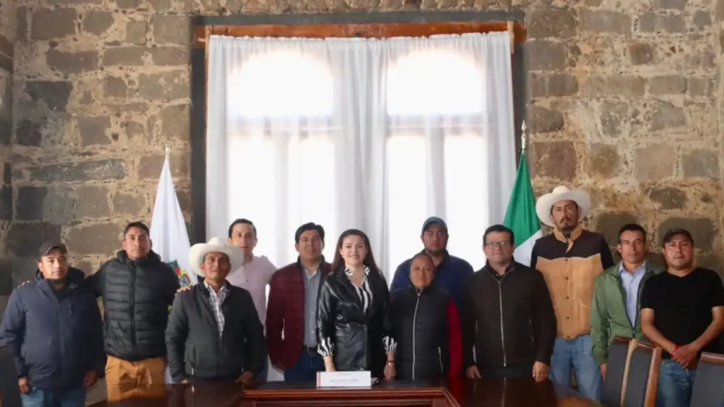 Bety Sánchez se reúne con presidentes electos de juntas auxiliares: “trabajaré con todas y todos”