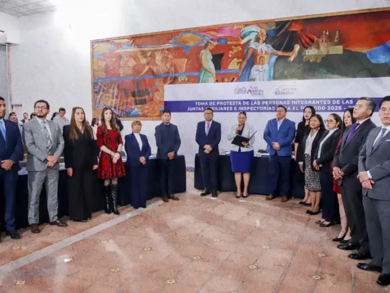 Autoridades auxiliares asumen cargo en San Andrés Cholula