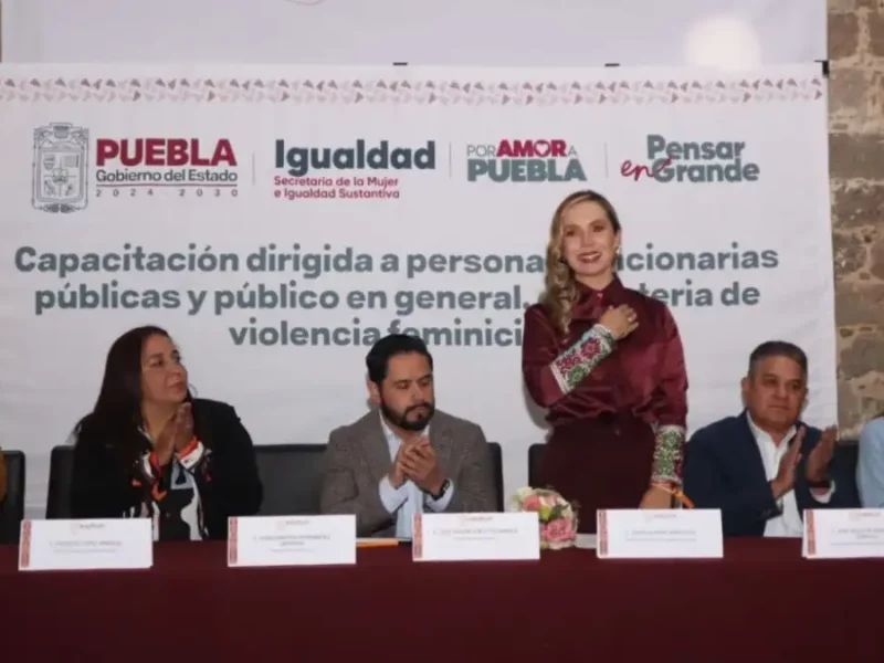Gobierno del Estado imparte capacitación de Violencia Feminicida para alcaldes de la Sierra Norte en Zacatlán