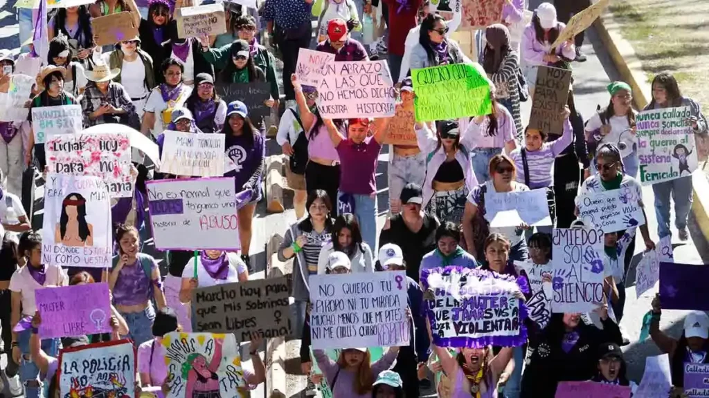 Pepe Chedraui descarta blindar inmuebles en marcha del 8M en Puebla 