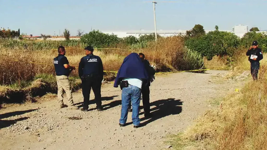 Encuentran a hombre baleado y sin vida en “Las Peras”, entre Cuautlancingo y Coronango