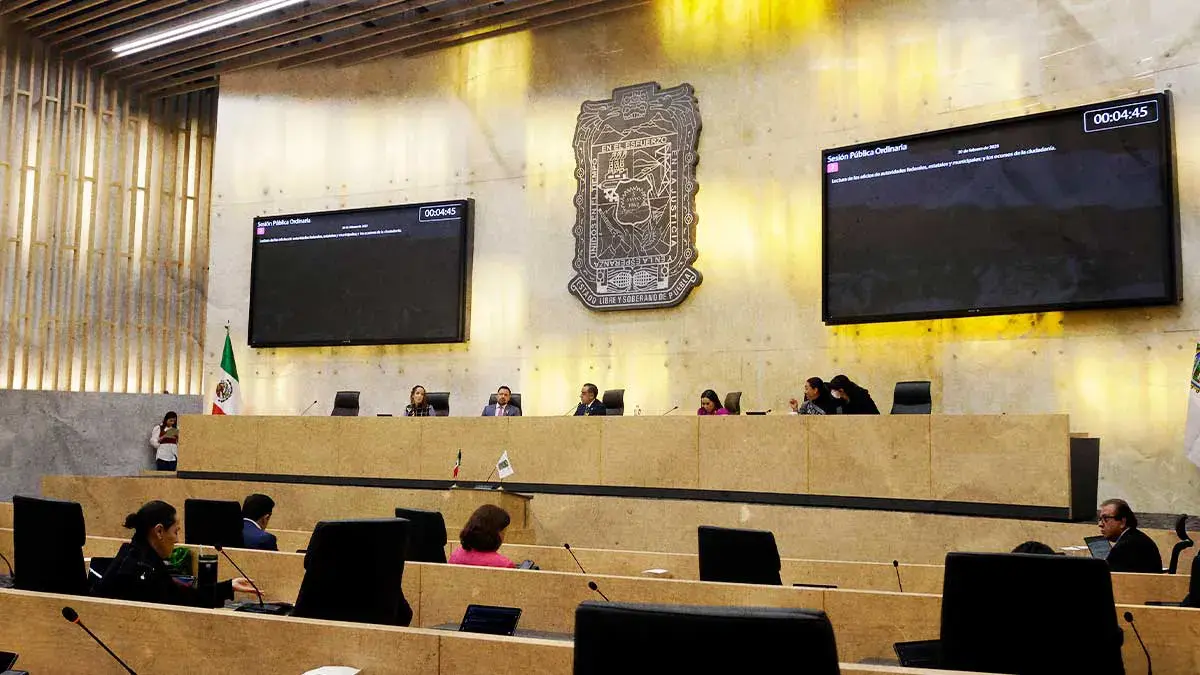 Congreso de Puebla propone crear la figura de diputado migrante  