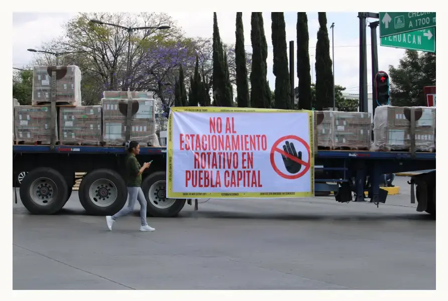 Por quinto día consecutivo, vecinos se manifiestan contra parquímetros en Puebla  