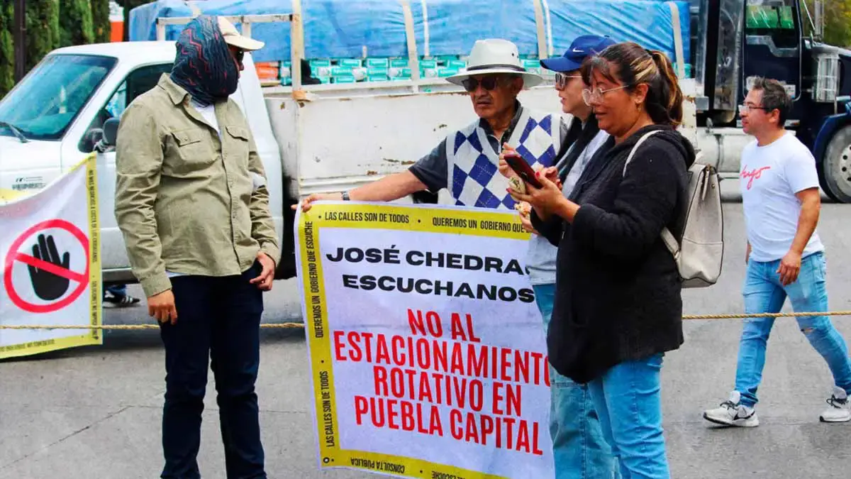 Por quinto día consecutivo, vecinos se manifiestan contra parquímetros en Puebla  