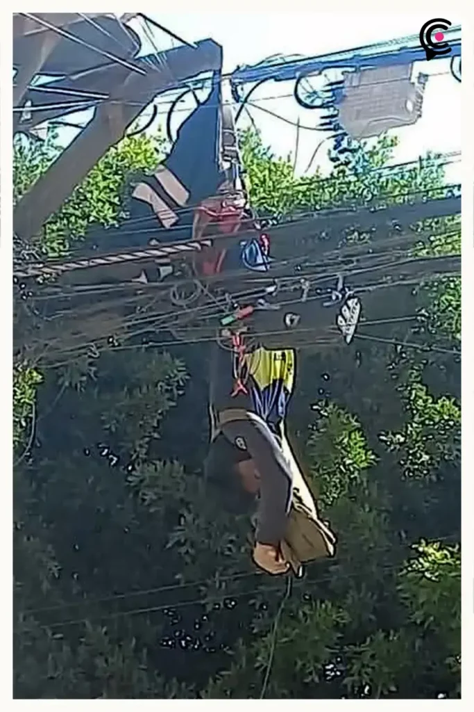 Trabajador de Total Play recibió descarga eléctrica en La Margarita, Puebla; sufrió quemaduras de segundo grado