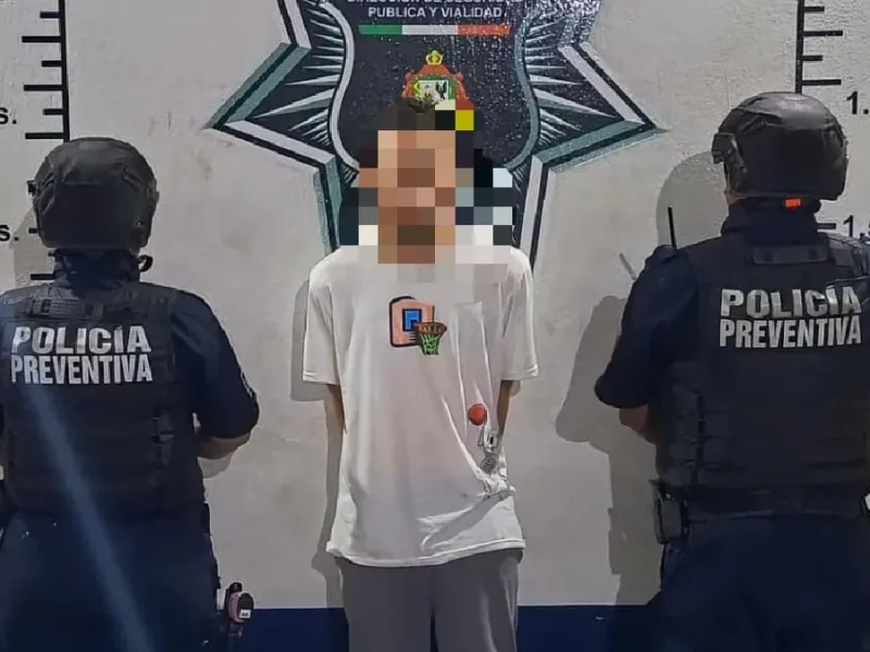 Es detenido presunto ladrón de autos por la policía municipal y conductores de aplicación digital