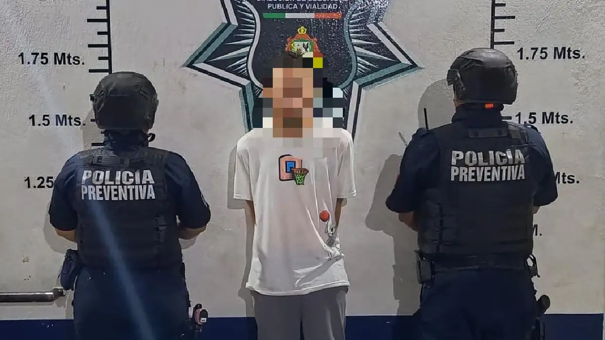 Es detenido presunto ladrón de autos por la policía municipal y conductores de aplicación digital